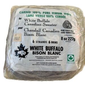 White Buffalo Virgin Wool 6 Strands Canadian Gray & Beige 8 oz